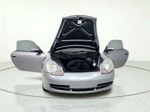 Used 2001 Porsche 911 Carrera RWD image 12