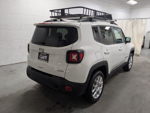 Used 2019 Jeep Renegade Latitude w/ Cold Weather Group AWD/4WD image 7