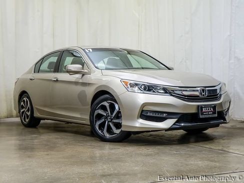 Used 2017 Honda Accord EX-L image 2