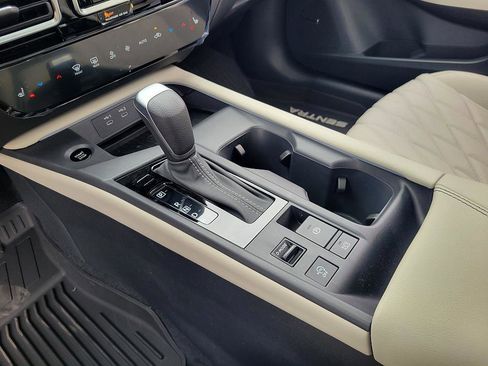 New 2026 Nissan Sentra SL image 15