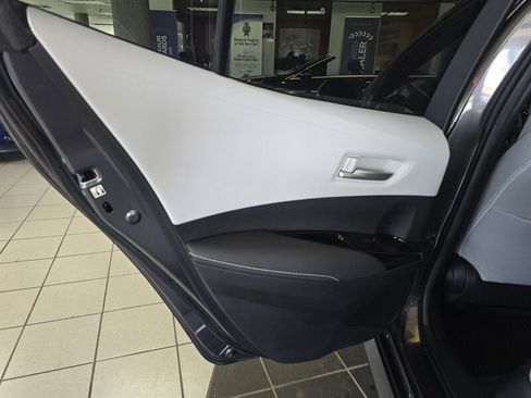 Used 2021 Toyota Corolla SE image 10