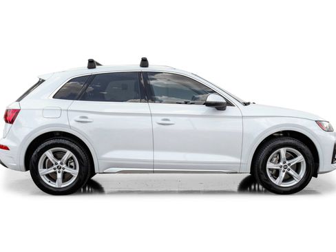 Used 2021 Audi Q5 2.0T Premium w/ Convenience Package AWD/4WD image 7