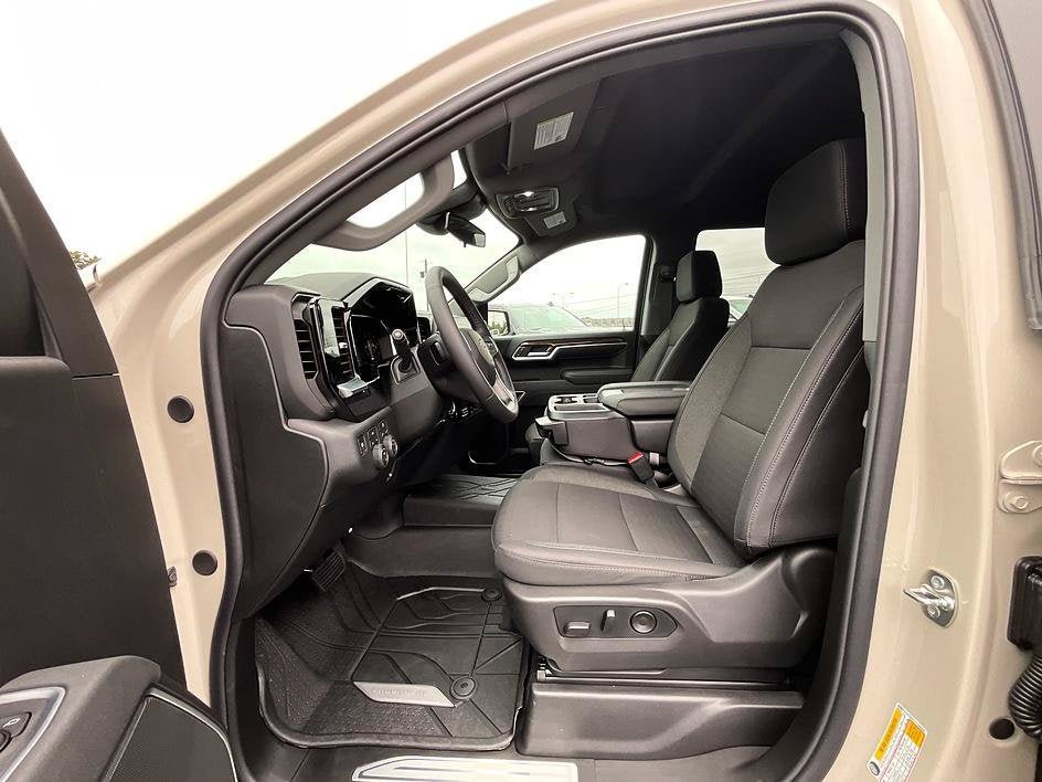 New 2026 Chevrolet Silverado 1500 RST w/ RST Select Package AWD/4WD image 3