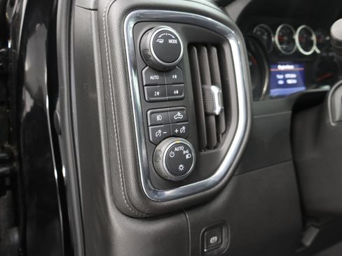 Used 2020 Chevrolet Silverado 1500 LT Trail Boss AWD/4WD image 44
