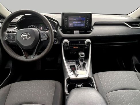 Used 2021 Toyota RAV4 XLE FWD image 14