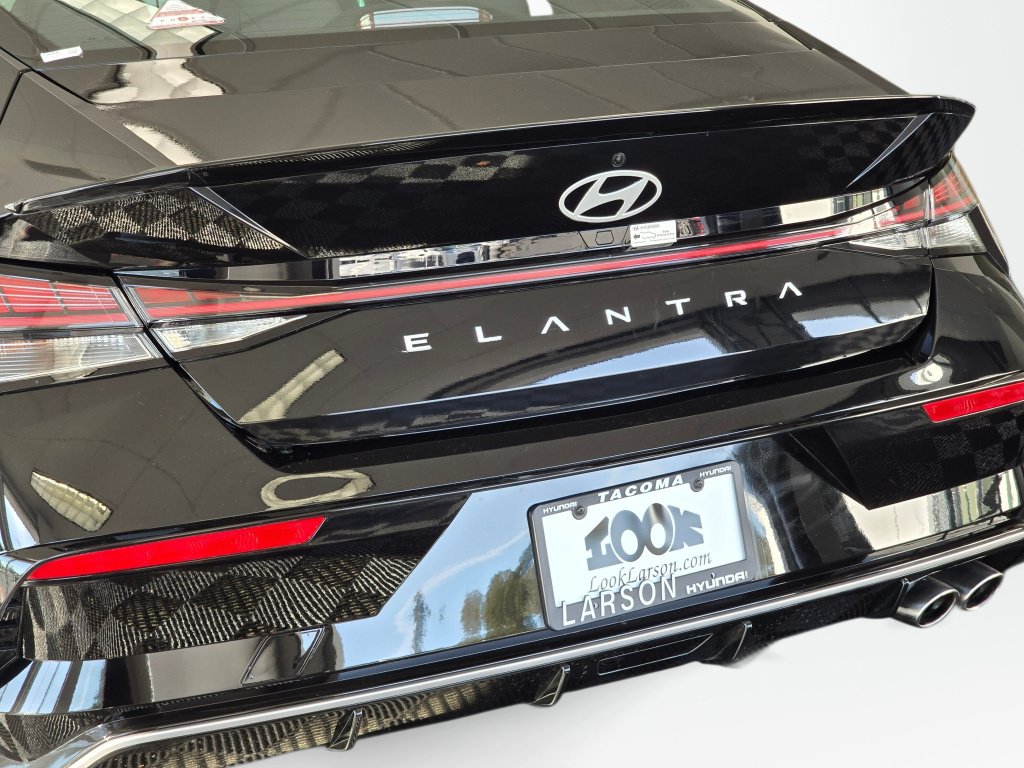 Used 2025 Hyundai Elantra N Line FWD image 13