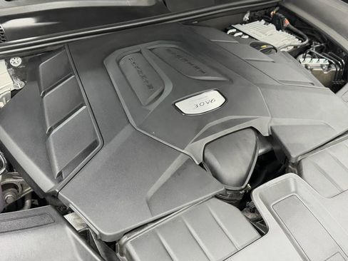 Used 2019 Porsche Cayenne AWD/4WD image 51