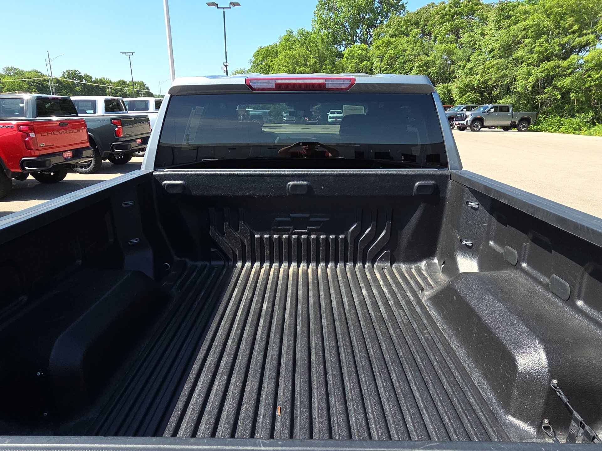 Used 2023 Chevrolet Silverado 1500 RST AWD/4WD image 8