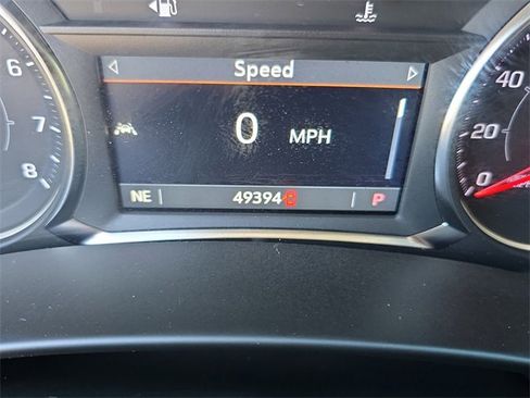 Used 2024 GMC Terrain SLT image 26