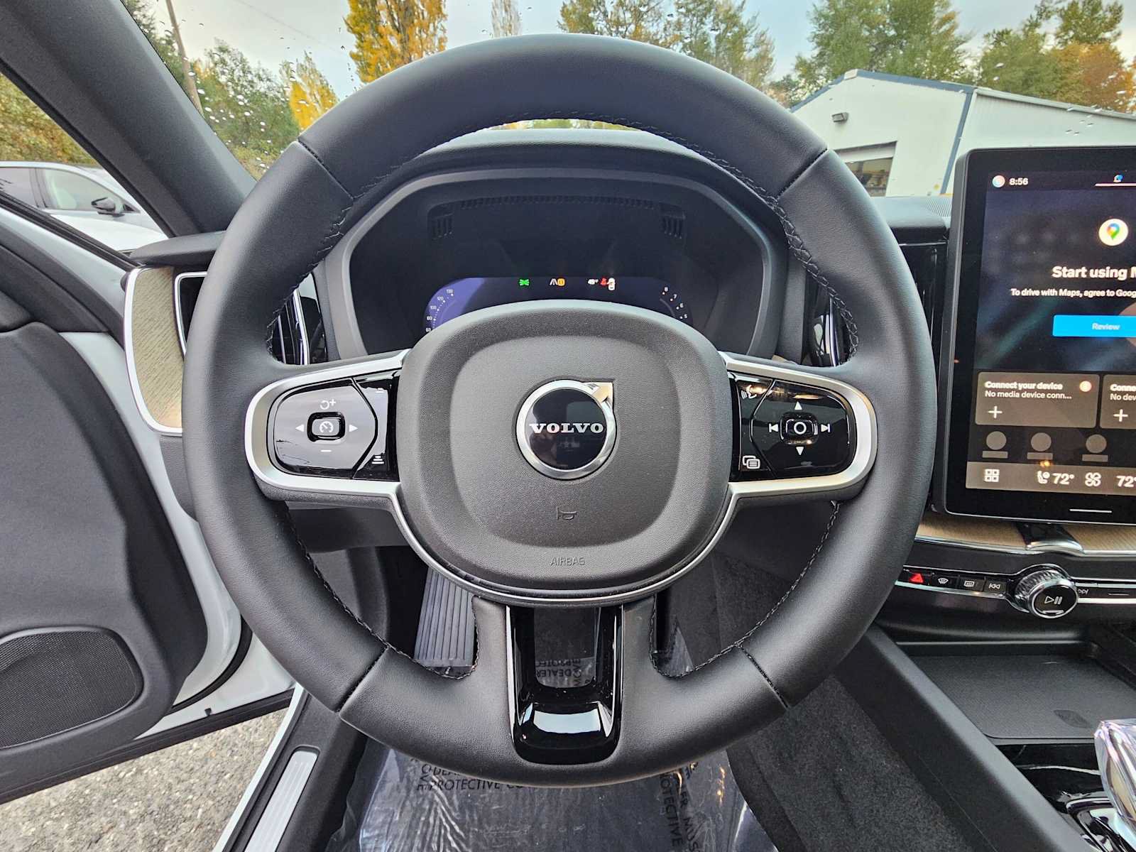 Used 2026 Volvo XC60 B5 Plus w/ Climate Package AWD/4WD image 24