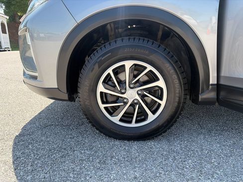 Used 2020 Mitsubishi Eclipse Cross ES AWD/4WD image 37