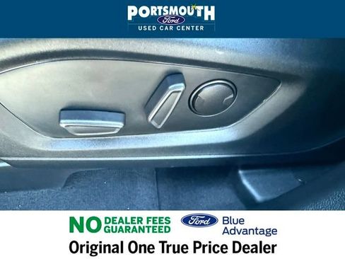 Certified 2022 Ford Explorer XLT w/ Equipment Group 202A image 22