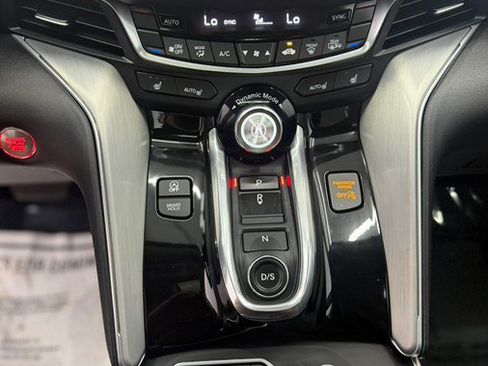 Used 2025 Acura TLX w/ Technology Package FWD image 22