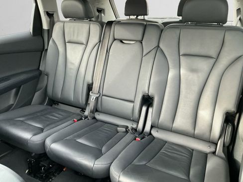 Used 2024 Audi Q7 3.0T Premium Plus image 13
