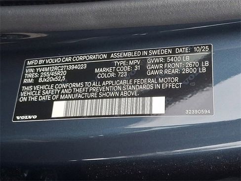 New 2026 Volvo XC60 B5 Plus w/ Protection Package Premier image 11