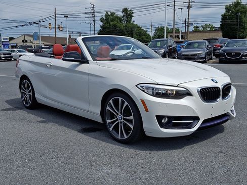 Used 2015 BMW 228i xDrive Convertible AWD/4WD image 4
