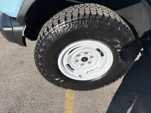 New 2025 Ford Bronco Heritage Edition image 43