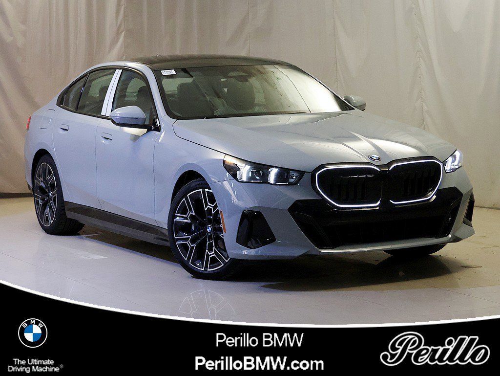 Used 2027 BMW 550e xDrive w/ Executive Package AWD/4WD image 1