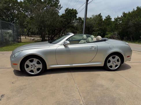 Used 2005 Lexus SC 430 Convertible RWD image 7