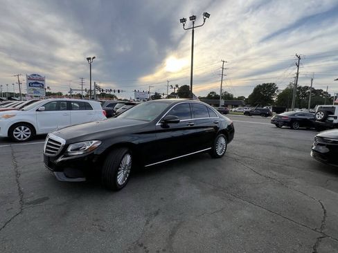 Used 2016 Mercedes-Benz C 300 4MATIC Sedan image 6