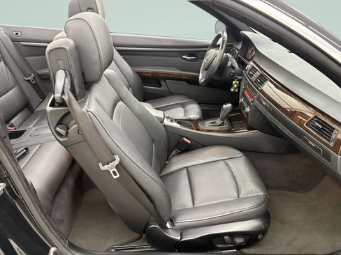 Used 2011 BMW 328i Convertible RWD image 24