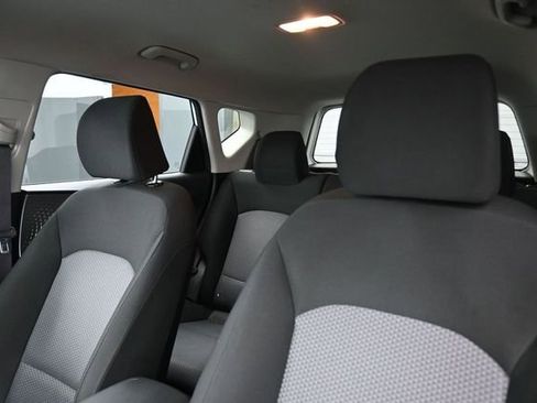 Used 2021 Kia Soul LX FWD image 2