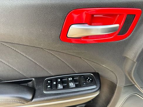 Used 2019 Dodge Charger Scat Pack w/ Dynamics Package image 10