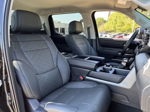 Used 2024 Toyota Tundra SR5 w/ SR5 Premium Package RWD image 24