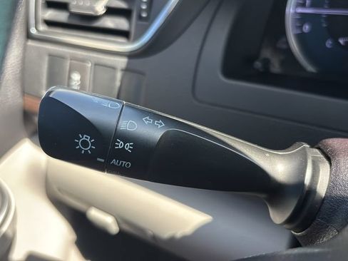 Used 2016 Toyota Camry LE FWD image 22