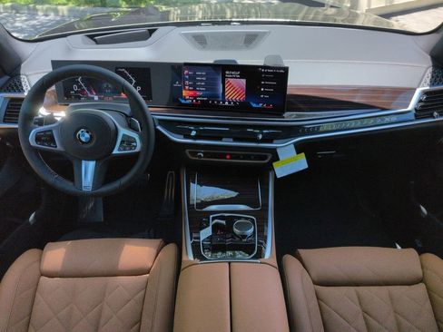 New 2026 BMW X5 xDrive40i w/ M Sport Package AWD/4WD image 15
