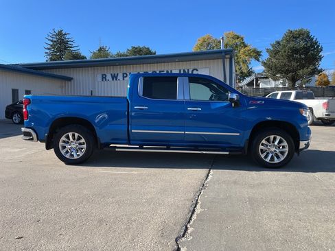 Used 2023 Chevrolet Silverado 1500 LTZ w/ LTZ Premium Package image 21