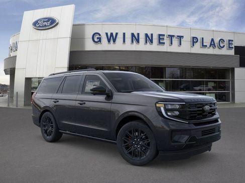 New 2025 Ford Expedition Platinum w/ Stealth Performance Package image 7