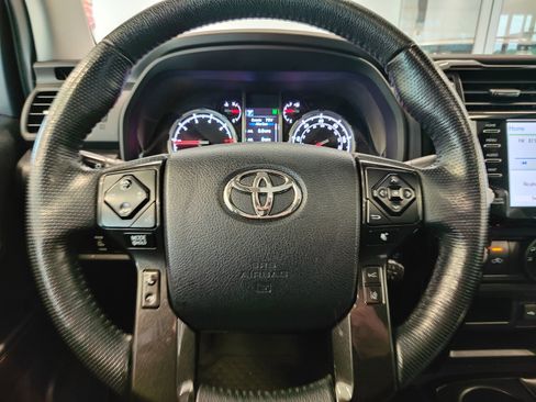 Used 2024 Toyota 4Runner TRD Off-Road Premium w/ Off Road Premium Plus Package AWD/4WD image 33