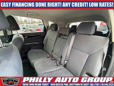 Used 2020 Kia Sorento L FWD image 21