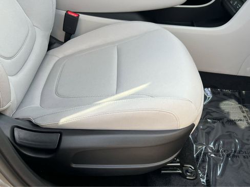 New 2026 Hyundai Tucson Blue SE AWD/4WD image 19