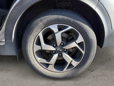 Used 2020 Kia Sportage LX w/ LX Popular Package AWD/4WD image 14