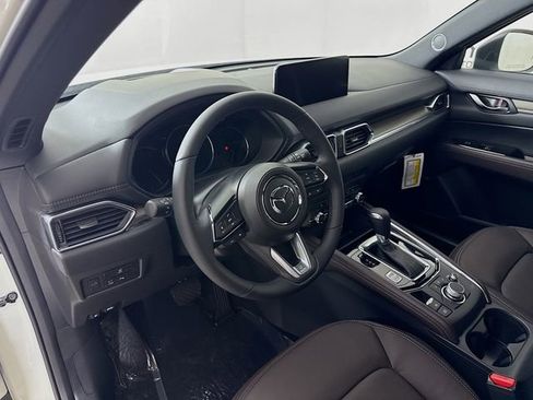 New 2025 MAZDA CX-5 Signature image 9