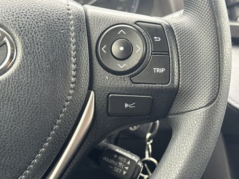 Used 2018 Toyota RAV4 LE w/ All Weather Liner Package AWD/4WD image 6