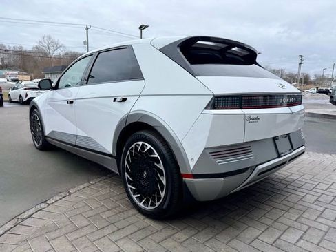 Used 2023 Hyundai Ioniq 5 Limited image 6