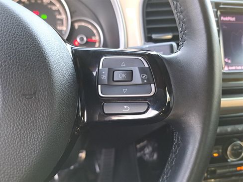 Used 2019 Volkswagen Beetle 2.0T Final Edition SEL image 17