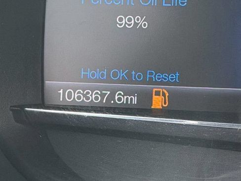 Used 2017 Ford Explorer XLT w/ Equipment Group 202A FWD image 19
