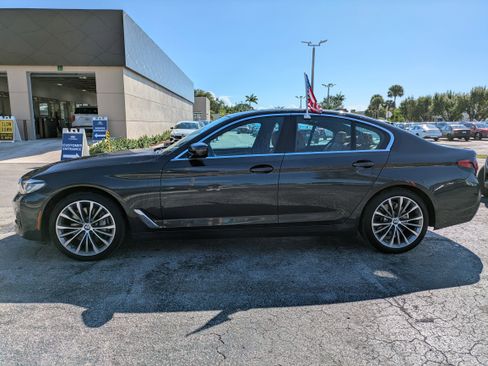 Used 2022 BMW 540i w/ Convenience Package image 7
