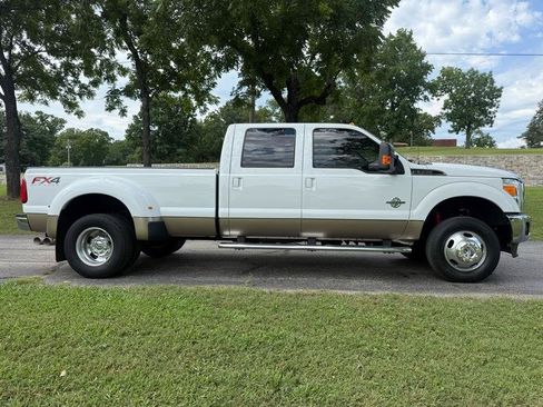 Used 2014 Ford F350 Lariat w/ Lariat Ultimate Package AWD/4WD image 8