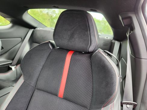 Used 2022 Subaru BRZ Limited RWD image 10