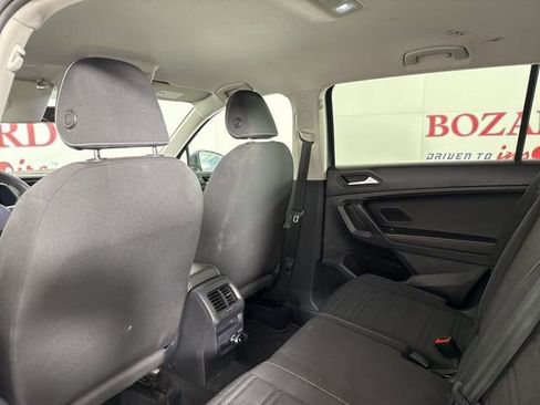 Used 2022 Volkswagen Tiguan S image 14