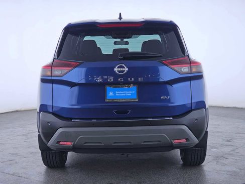 Used 2023 Nissan Rogue SV FWD image 4