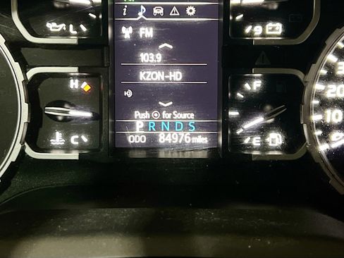 Used 2021 Toyota Tundra SR5 AWD/4WD image 8