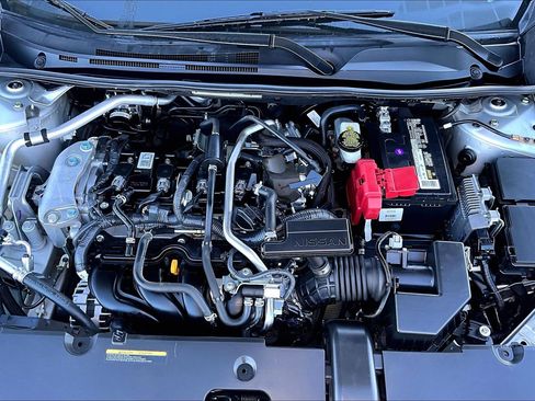 Used 2020 Nissan Sentra SV w/ Trunk Package image 31