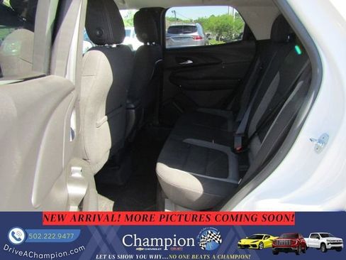 Used 2023 Chevrolet TrailBlazer LT FWD image 7