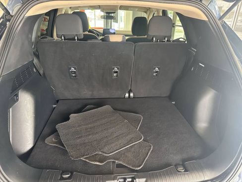 Used 2020 Ford Escape SE FWD image 24